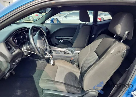 2021 Dodge Challenger Sxt из США, поврежденный, VIN 2C3CDZAG8MH520888